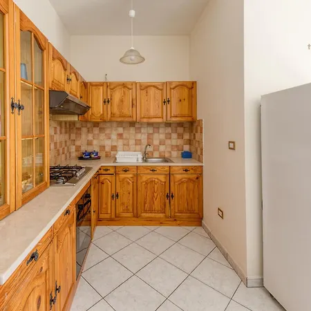 公寓 Rocco 1 托雷圣乔万尼乌